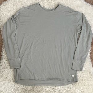 Vuori Long Sleeve Tee
